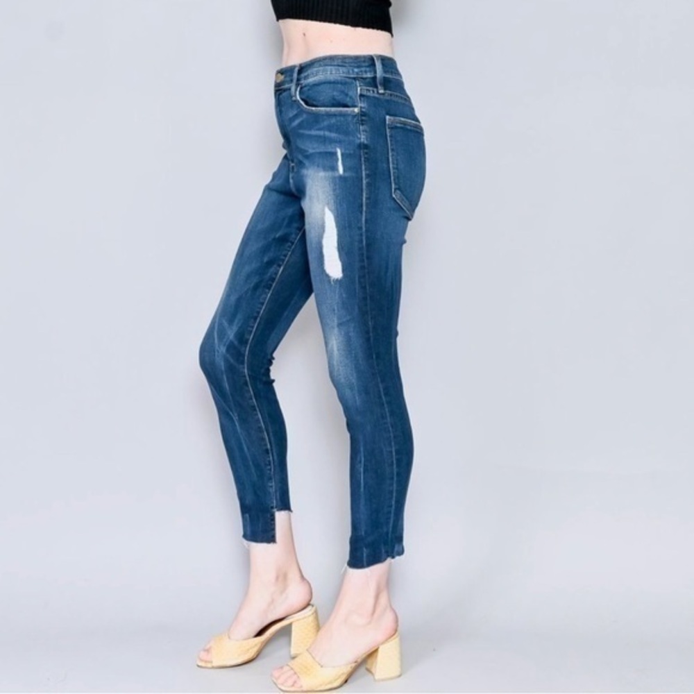 FRAME Le High Skinny Crop Distressed Jean Size 25